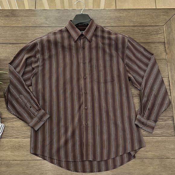 Van Heusen Studio wrinkle free stain shield men’s long sleeve button down shirt - Picture 10 of 16